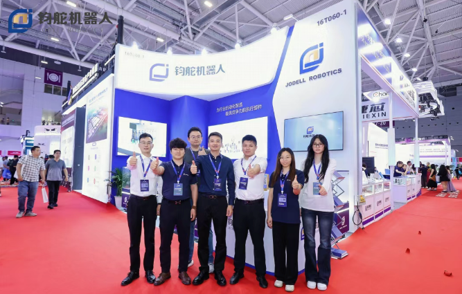 钧舵机器人参加CIBF 2026
